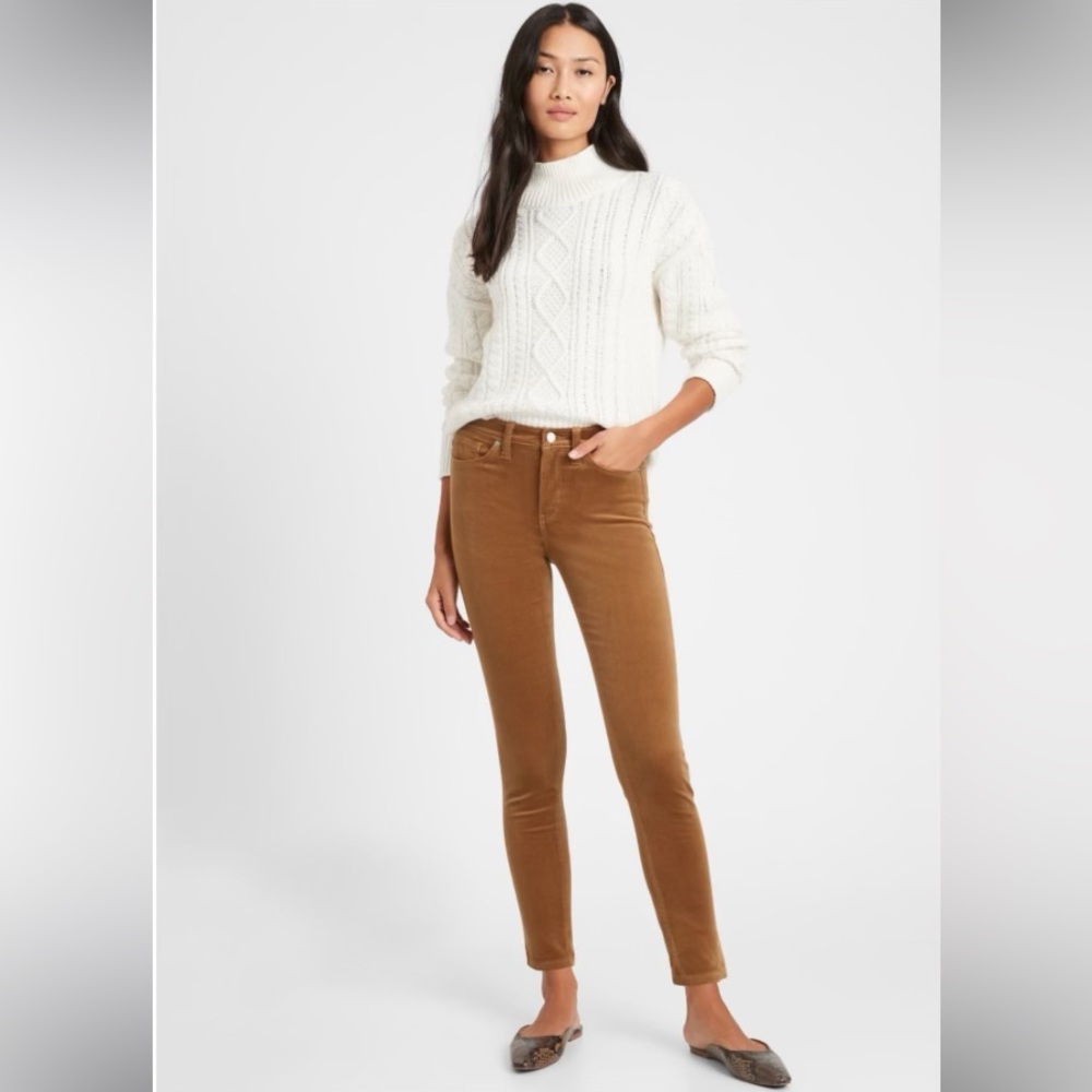 Banana Republic Mid Rise Skinny Stretch Corduroy Pant